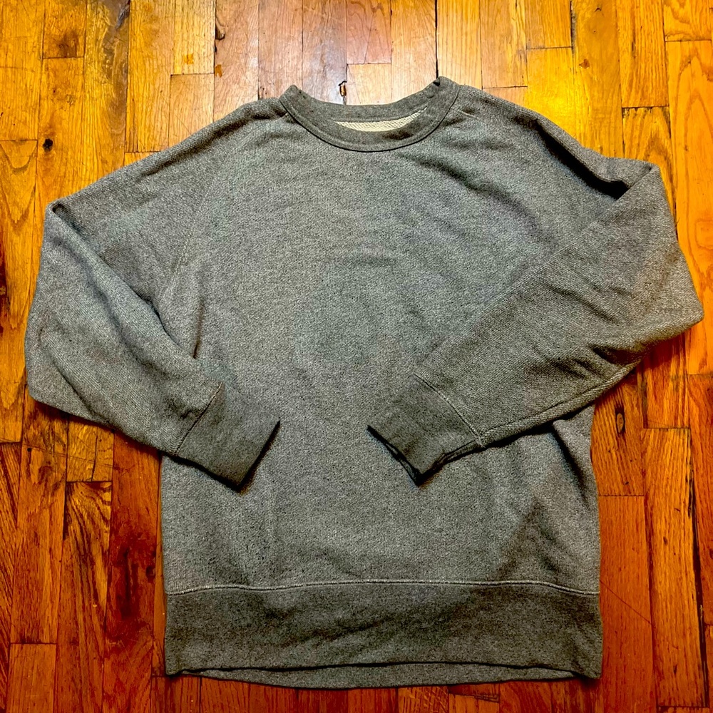 2012 Levi’s grey sweatshirt. L.
